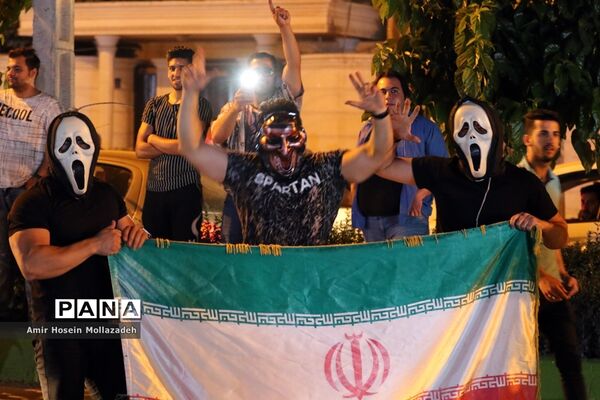 شادی مردم ارومیه پس از برد مراکش