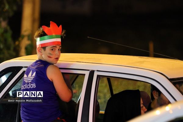 شادی مردم ارومیه پس از برد مراکش