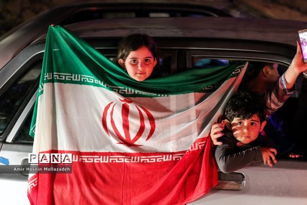 شادی مردم ارومیه پس از برد مراکش