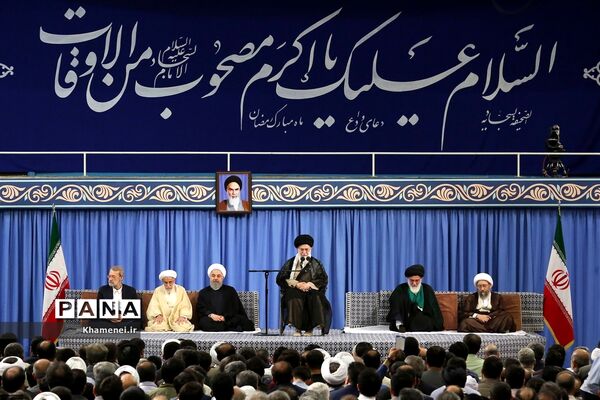دیدار مسئولان نظام و سفرای کشورهای اسلامی با رهبر معظم انقلاب