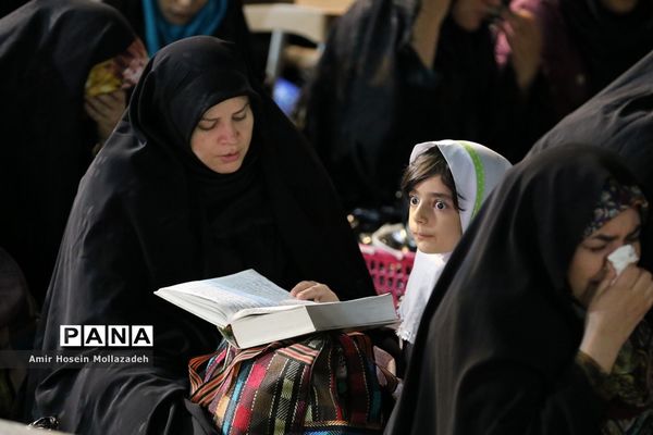 احیای شب بیست و یکم رمضان در ارومیه