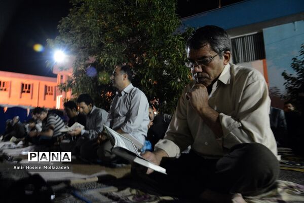 احیای شب بیست و یکم رمضان در ارومیه