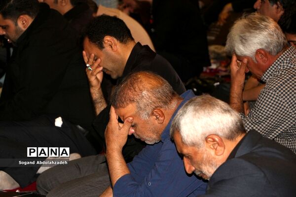 آیین احیای شب‌های قدر در مصلی ساری