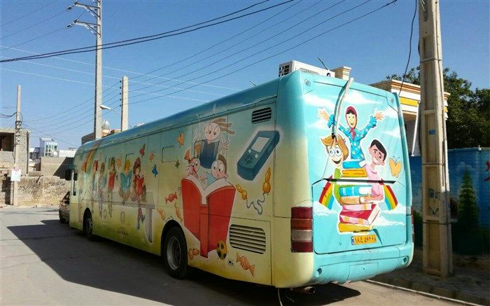 معاون امنینی استاندار سیستان و بلوچستان :  برای خرید اتوبوس کتاب‌خانه سیار کانون تامین اعتبار شد