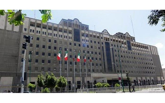 گزارش مرکز پژوهش‌ها آماده نشد؛ بررسی گرانی در مجلس لغو شد