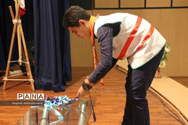 جشن پایان سال‌ تحصیلی دبیرستان پیشتازان نوین شمال
