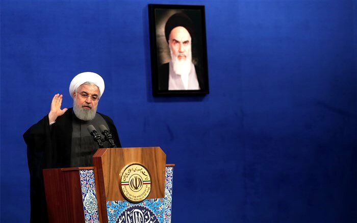 روحانی: مصرف‌کنندگان نباید هزینه سودجویی عده‌ای را بپردازند