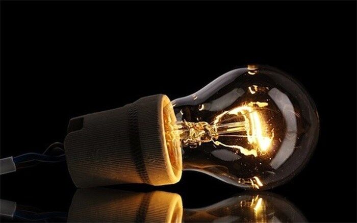 تعرفه برق ماه های تیر و مرداد در یزد کاهش می یابد