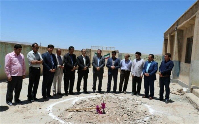 مدیرکل آموزش و پرورش لرستان: کار خیران مدرسه ساز،ساختن آینده فرزندان این مرز و بوم است