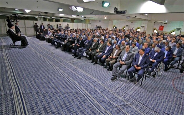 رهبر معظم انقلاب: ضرورت ندارد به کنوانسیون‌هایی بپیوندیم که از عمق اهداف آنها آگاه نیستیم
