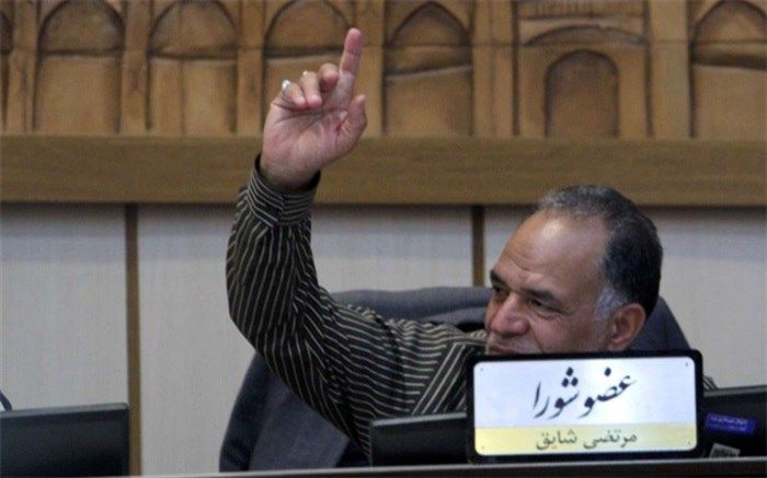 شهرداری یزد از صرف هزینه های غیرضروری خودداری کند