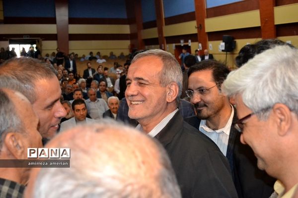 همایش بزرگ روایت خدمت در استان سمنان