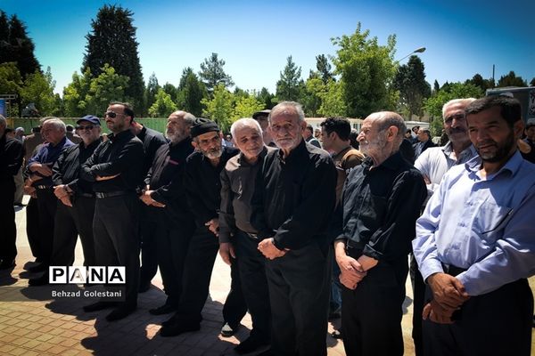 غبار روبی مزار شهدا بمناسبت هفته قوه قضاییه و گرامیداشت حجت الاسلام و المسلمین شیخ غلامرضا حسنی