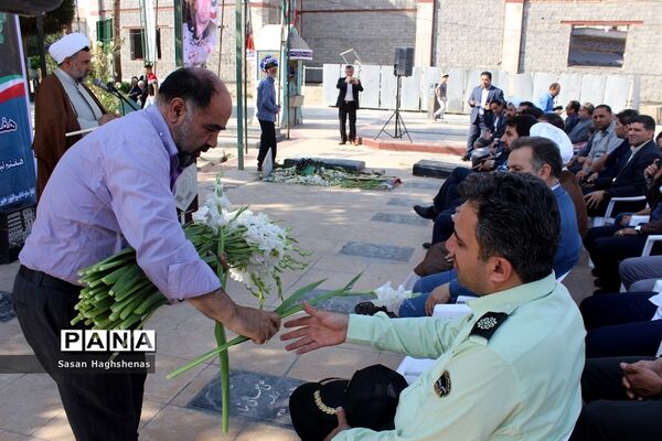 مراسم عطر افشانی قبورشهدا، گرامیداشت هفته قوه قضائیه در اسلامشهر