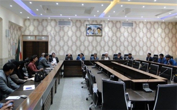 توسعه و تجهیز هنرستان‌ها اولویت آموزش و پرورش سمیرم است