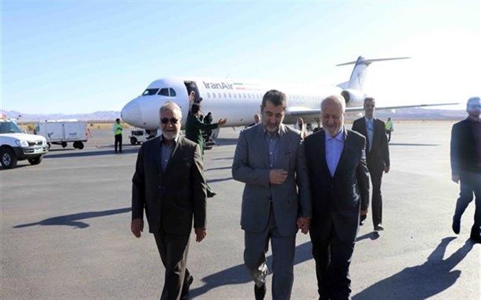معاون هماهنگی امور اقتصادی و توسعه منطقه ای وزارت کشور وارد فرودگاه بیرجند شد