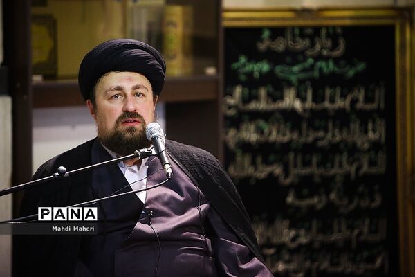 دیدار برگزیدگان کنگره ملی پرسش مهر18 با سید حسن خمینی