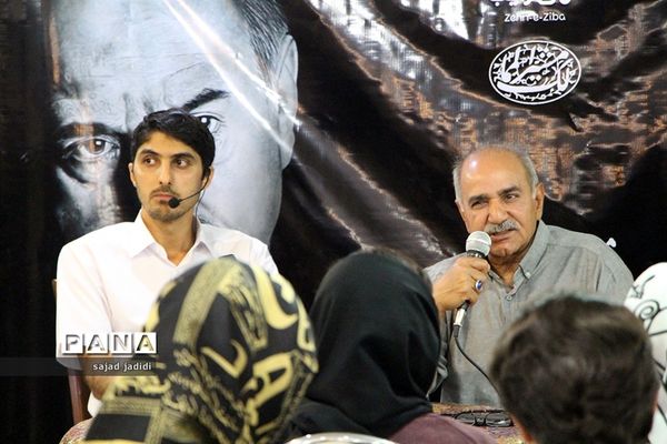 کتاب«من یک بازیگرم» با حضور پرویزپرستویی در یزد رونمایی و امضا شد