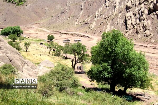 اردوی تفریحی و تشکیلاتی مربیان پیشتاز سازمان دانش آموزی تربت حیدریه