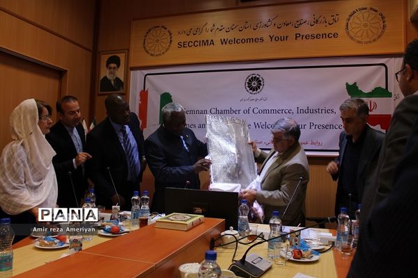 نشست کاردار سفارت کشور ساحل‌عاج در جمهوری اسلامی ایران با فعالان اقتصادی سمنان در اتاق بازرگانی