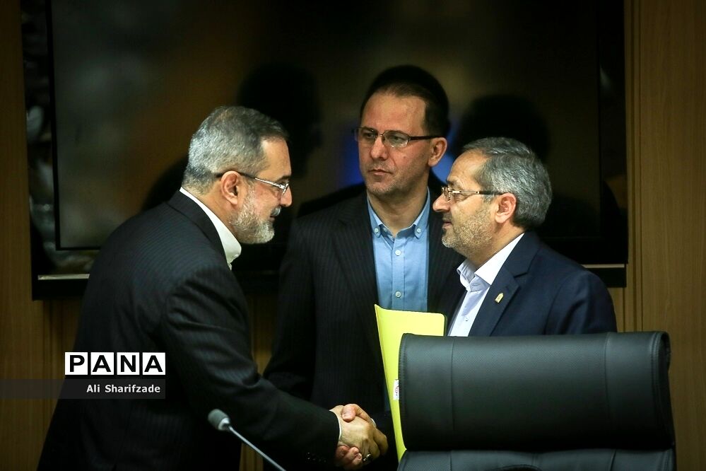 جلسه هیأت امنای سازمان دانش آموزی با حضور وزیر آموزش و پرورش