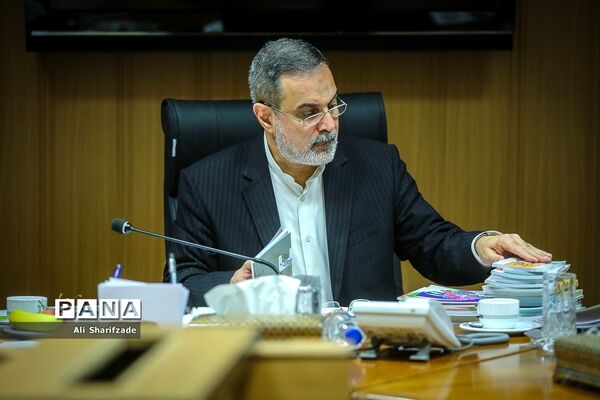 جلسه هیأت امنای سازمان دانش آموزی با حضور وزیر آموزش و پرورش