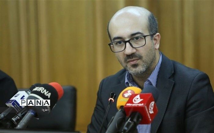 انتقاد سخنگوی شورای شهر  از ادامه صدور مجوز ساخت‌و‌ساز در باغ‌های تهران
