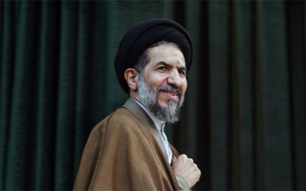 ابوترابی فرد: تحریم‌های آمریکا ایران را به یک قدرت اقتصادی موثر در منطقه تبدیل می‌کند