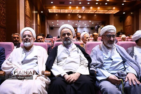 مراسم رونمایی از سامانه خدمات الکترونیک قضایی