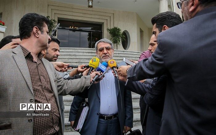وزیر کشور: اتحادیه اروپا شرایط بازگشت داوطلبانه افغان‌ها را فراهم کند