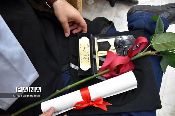 جشن فارغ‌التحصیلی دانشجوهای دانشگاه مازندران