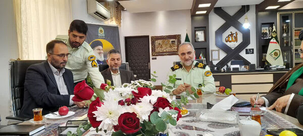 نشست صمیمی شورای معاونان آموزش و پرورش قم با فرمانده پلیس 