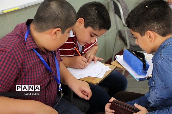 رقابت برگزیدگان مسابقات دانش‌آموزی تورنی تیم  ریاضی یزد