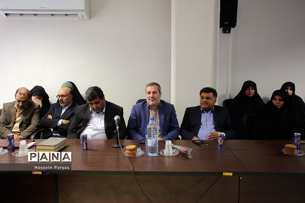 مراسم تکریم و معارفه معاونان پشتیبانی و تامین منابع پیشین و جدید سازمان دانش‌آموزی