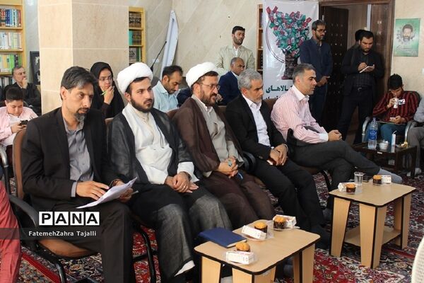 دیدار مدیران استان با نماینده ولی فقیه در استان سمنان