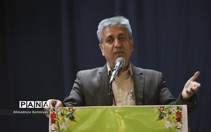 فعالیت بیش از 1750 مرکز مهارت آموزی دانش آموزان در سطح استان فارس