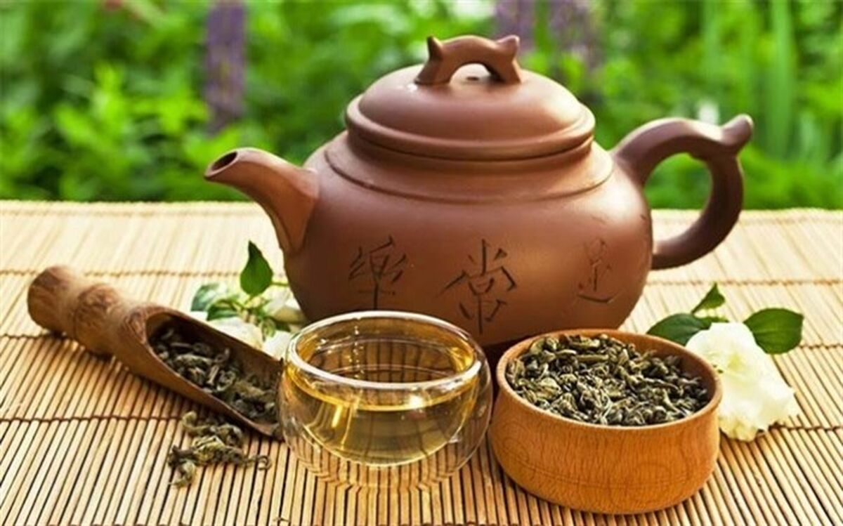چگونه دستگاه گوارش را به کمک چای سم زدایی کنیم؟