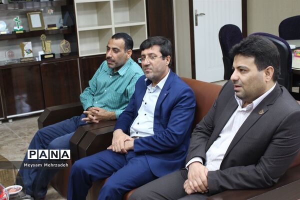 دیدار رئیس  و کارکنان سازمان دانش آموزی استان بوشهر با معاون جدید پشتیبانی