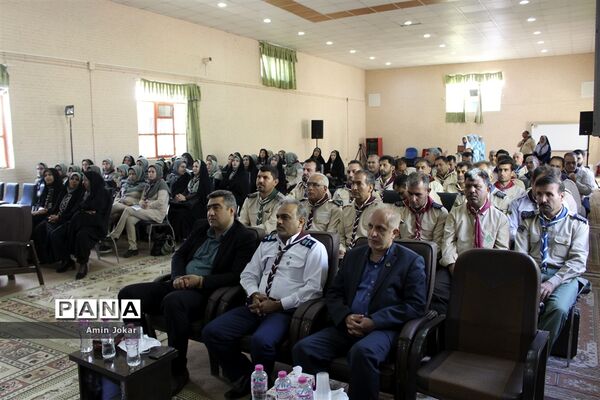نشست عمومی دبیران مجامع سازمان دانش آموزی فارس