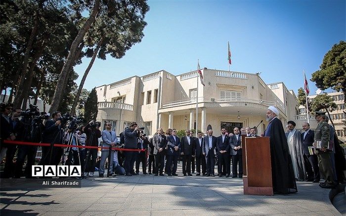 شفافیت در ترازوی عمل