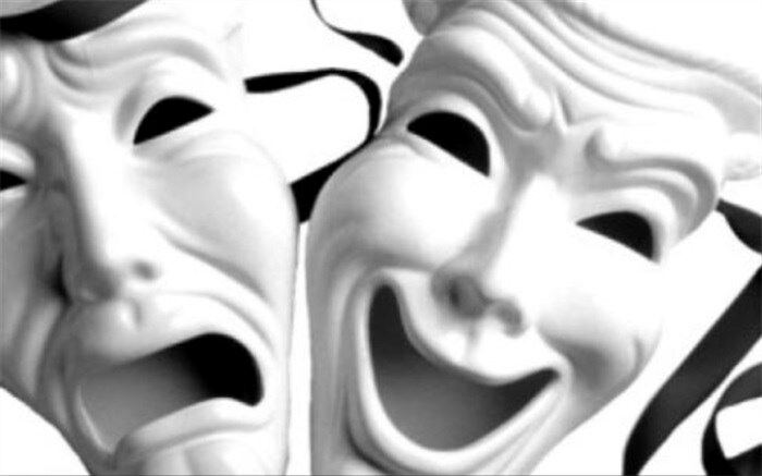 «ساعت به وقت خاکستری» به جشنواره تئاتر خیابانی مریوان راه یافت