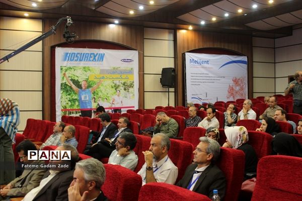 اولین همایش آموزشی  دیابت، چاقی و تیروئید پزشکان غرب استان تهران در اسلامشهر