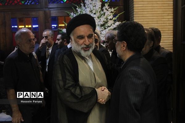 مراسم ترحیم پدر مصطفی تاج‌زاده