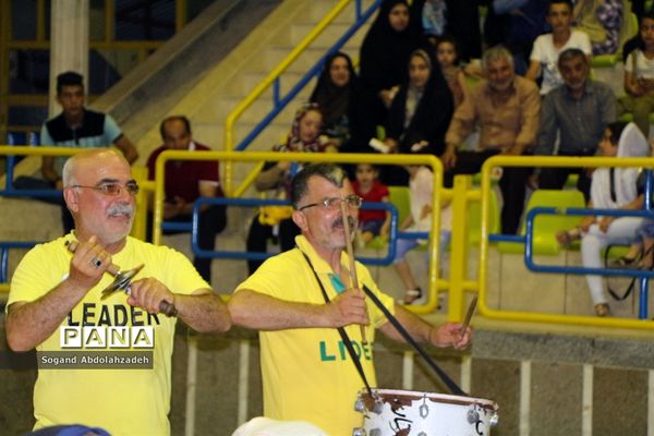 استقبال از دو کاراته‌کار دانش‌آموز در جویبار