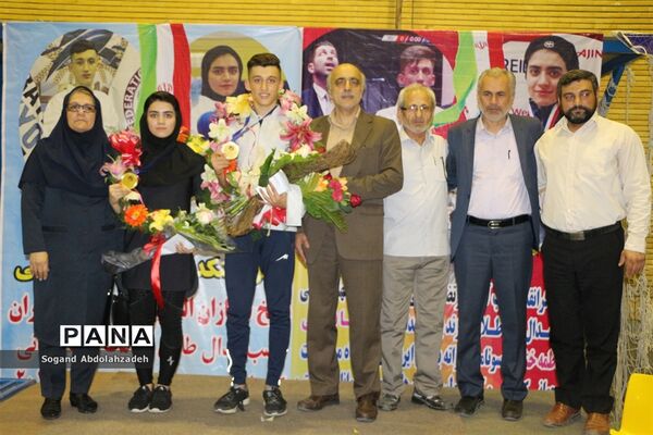 استقبال از دو کاراته‌کار دانش‌آموز در جویبار