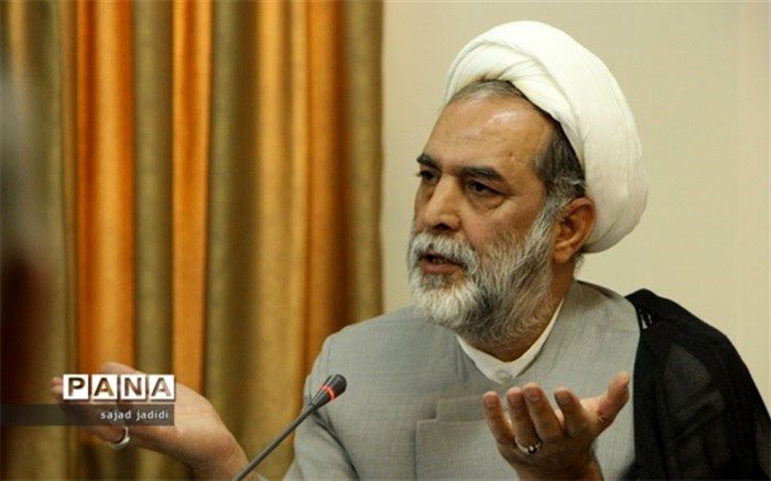 در گزینش آثار برگزیده کتاب سال یزد هیچ شبهه و شکی وجود ندارد