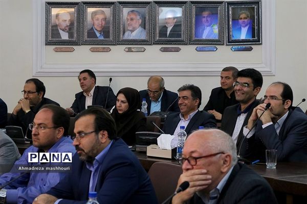 جلسه شورای برنامه ریزی استان آذربایجان شرقی