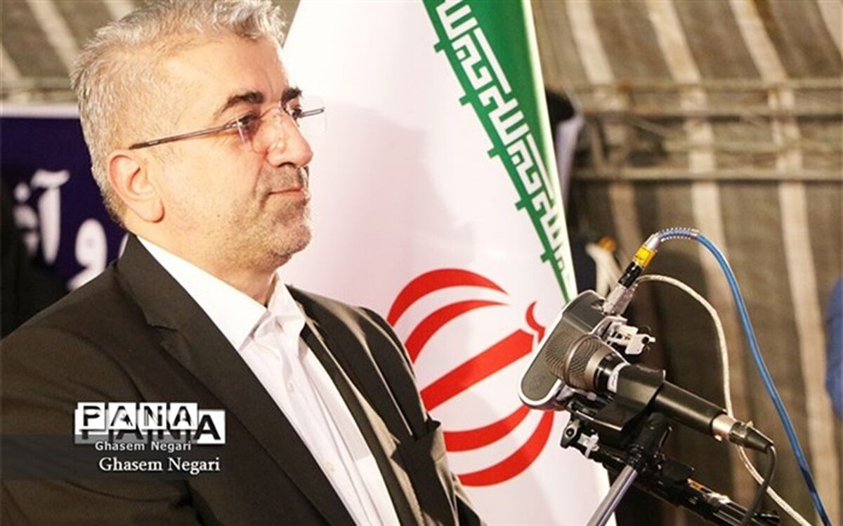 وزیر نیرو:‌ در زمان پیک، هیچ‌گونه صادرات برق نخواهیم داشت