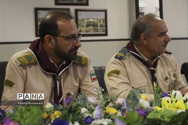 جلسه برگزاری اردوی استانی پیشتازان