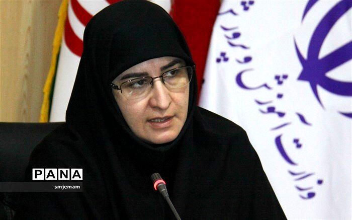 حکیم‌زاده: شرط برخورداری از جامعه‌ای شاداب بها‌دادن به دوره ابتدایی است